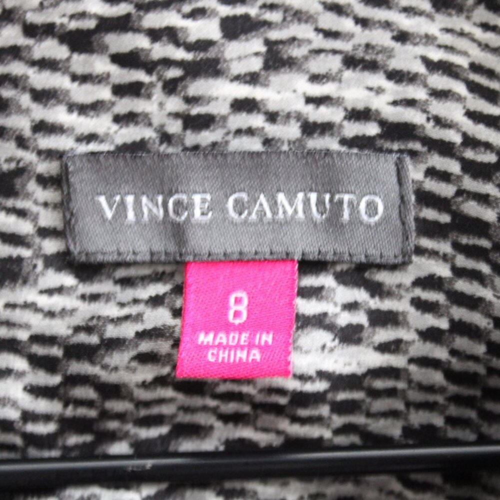 Vince Camuto Black & White Snake Skin Button-Up Blouse Top Size 8 - Picture 3 of 5
